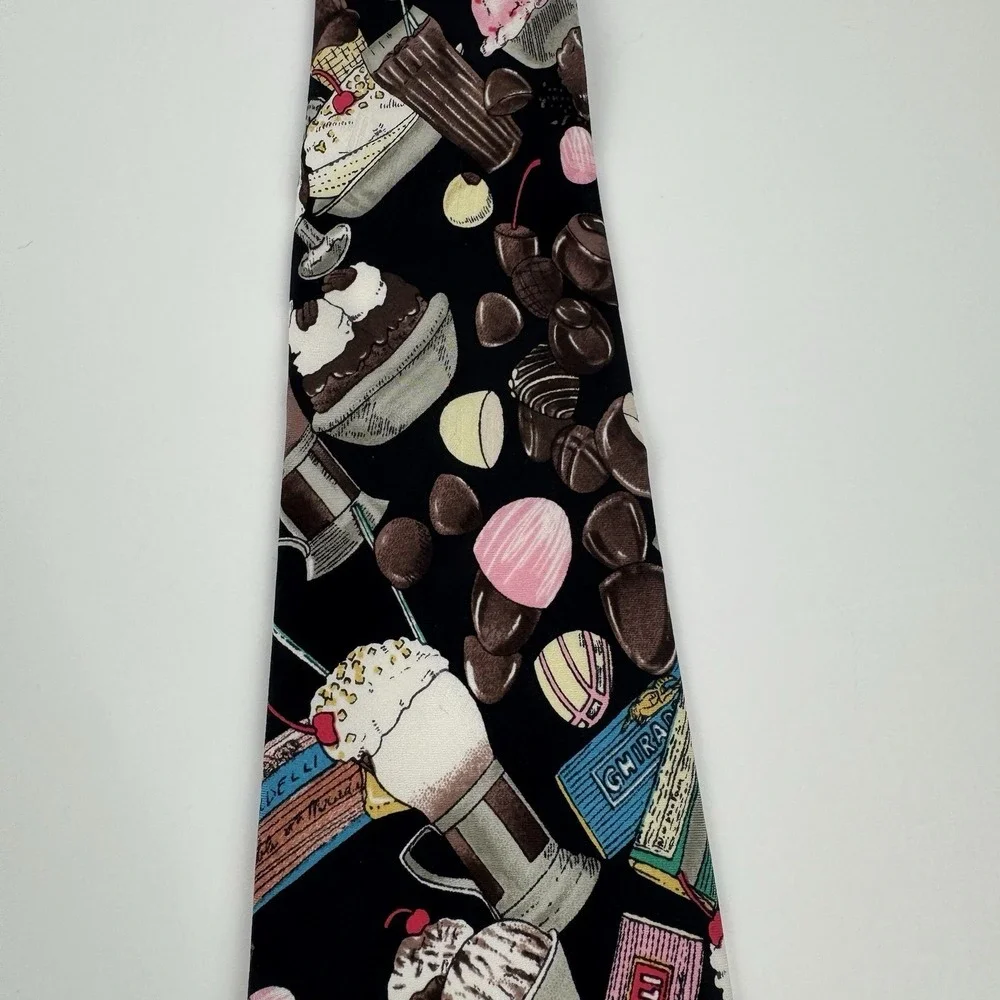 VTG Nicole Miller Ghirardelli Chocolate Novelty Tie Silk Dessert 1995